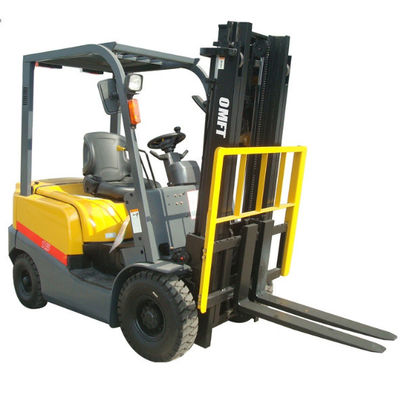 1.8t Diesel Forklift Truck with Ce Approved Cpcd18 Fd18 and 2250 Min. Turning Radius