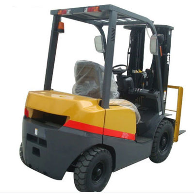 1070mm Fork Steel-Rubber 2.5 Ton Diesel Forklift Truck with CE Approved CPCD25 FD25