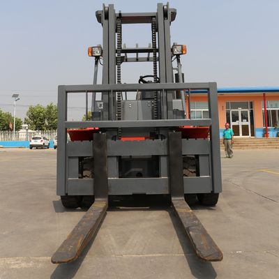 Chinese Engine 8ton Diesel Forklift with Pneumatic Tyres and Side Shift Fork Positioner