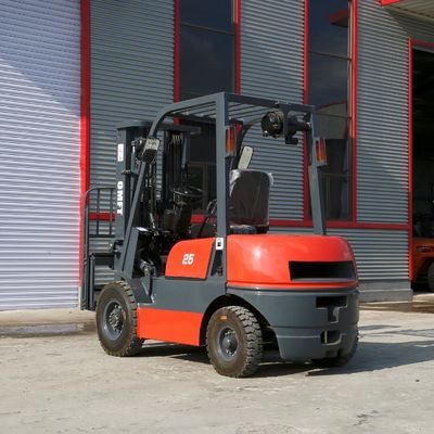 Min. Width of Right Angle Stacking 4110mm 2.5t 2.5ton 4-Wheel Diesel Forklift Truck