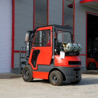 3tons LPG Forklift with 4.5m Lifting Height and 4280mm Min. Width of Right Angle Stacking