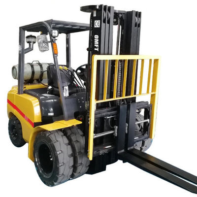 Omft 3ton LPG/Gas Forklift Design with Competitive and Lift height 3000-7000mm