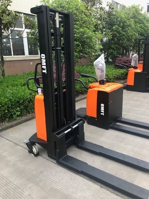 Steel PA Material Handling Battery Operated Pallet Stacker with 1.5 Ton Capacity