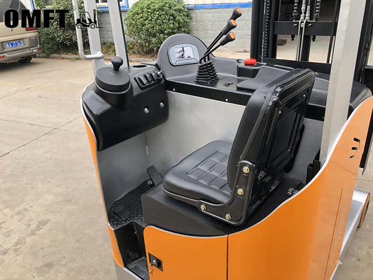 Not Adjustable Cab Location Steel and PU Reach Truck Stacker 2000kg for Industrial